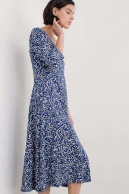 Seasalt Cornwall Secret Cove Dress Harbour Floral Washed Marine - La Vie en Rose Damesmode