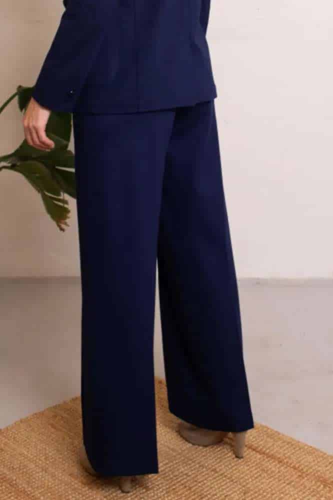 Very Cherry Taylor Pants Navy Punty - La Vie en Rose Damesmode