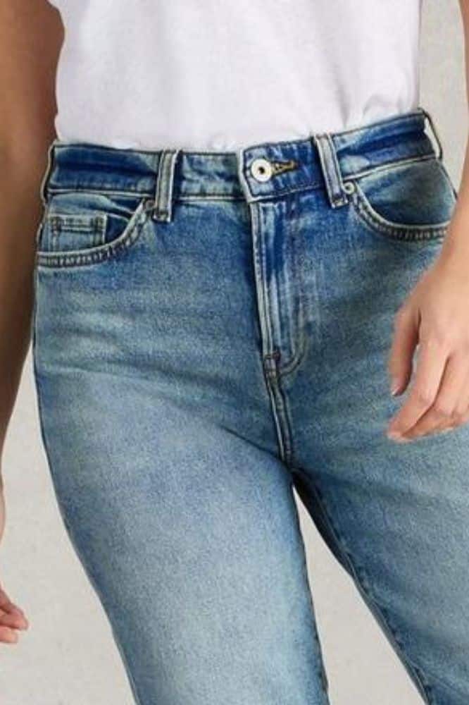 White Stuff Tilly Tapered Jeans Light Denim - La Vie en Rose Damesmode