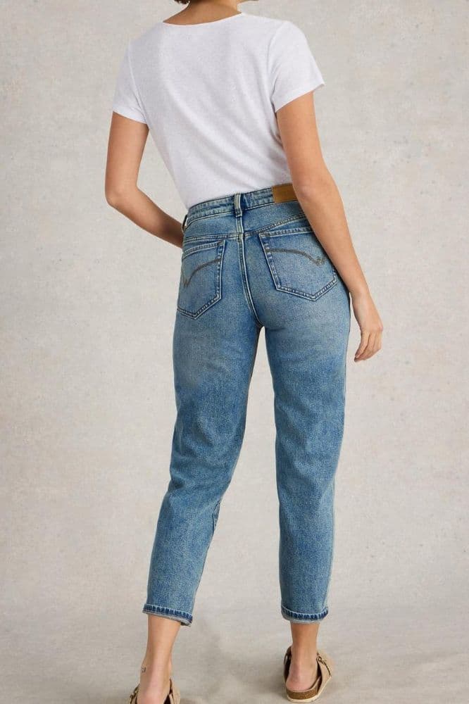 White Stuff Tilly Tapered Jeans Light Denim - La Vie en Rose Damesmode