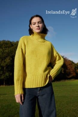IrelandsEye The Paige Polo Neck Buttercup - La Vie en Rose Damesmode (1)