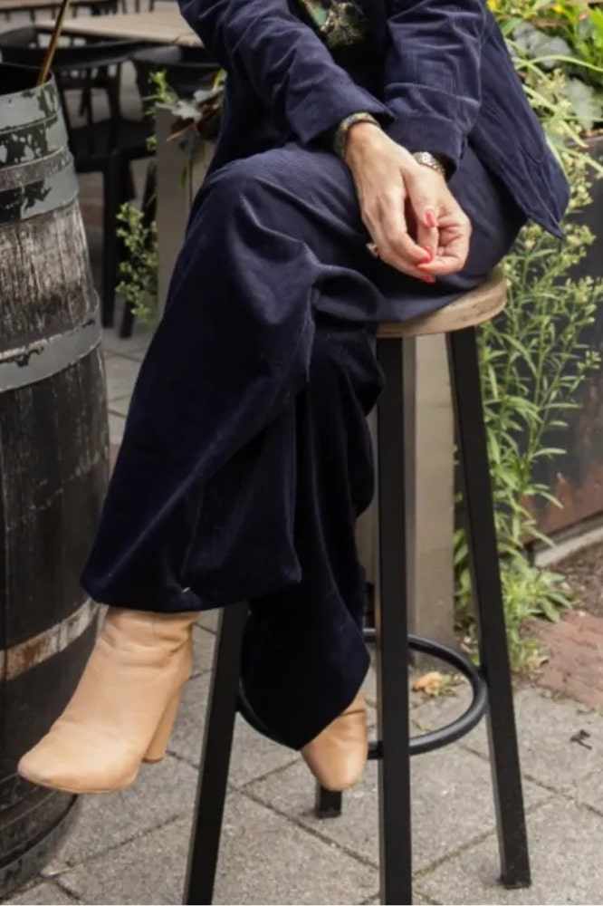 Very Cherry Marlene Pants Corduroy Marino - La Vie en Rose Damesmode